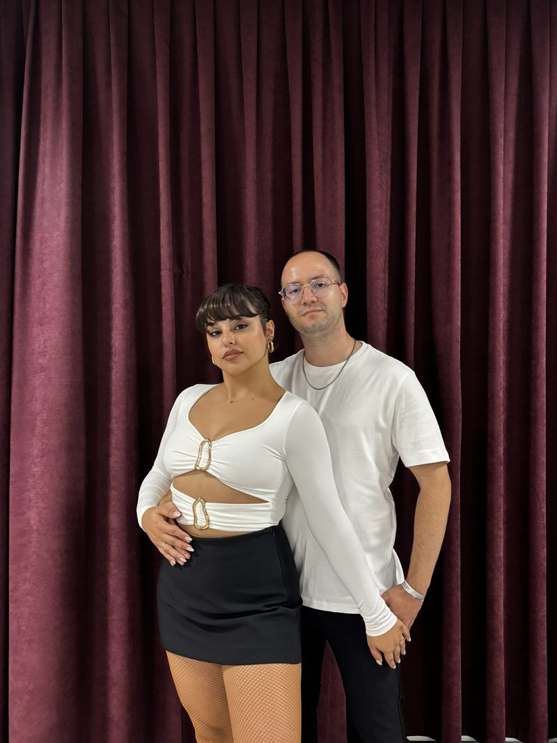 Onurhan ve Cemre Şuözer — MSM Studio Latin dansları eğitmenleri